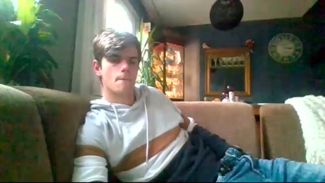 hornyjoey1  11-01-2022 video jerkoff