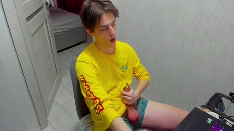 yourhotchristian  12-01-2022 video nude