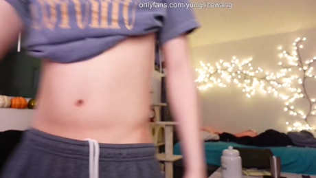 yungricewang  12-01-2022 video juicy