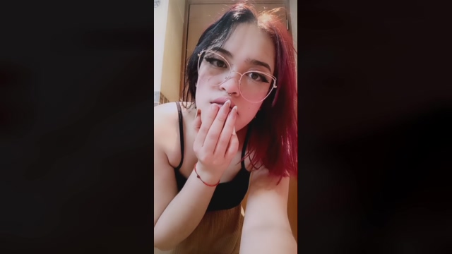 XEmma23 13-01-2022 fuckass 