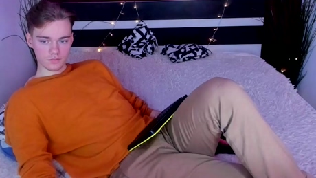 alex_bang  13-01-2022 video blowjob