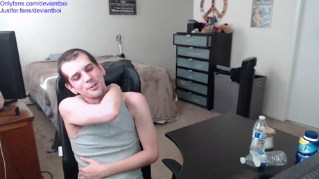 deviantill  12-01-2022 video toys