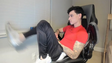 dirtyprettyboi  13-01-2022 video striptease