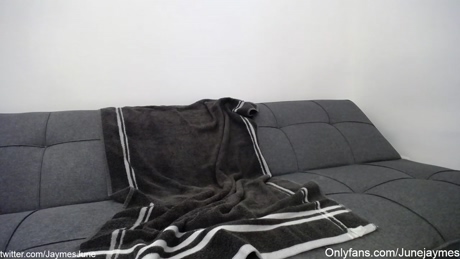 june_jaymes  12-01-2022 video legs