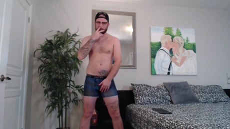 virtualplayground  12-01-2022 video striptease