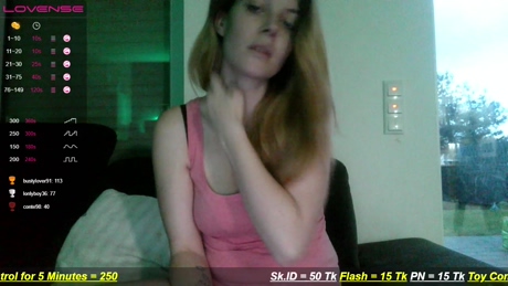 Michellle23  17-01-2022 bigboobs Females