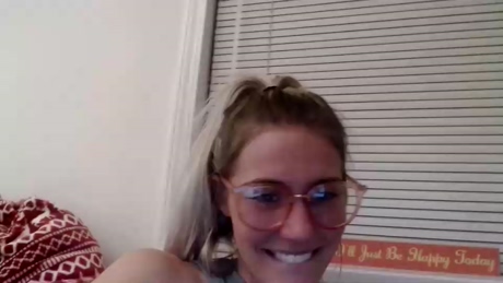 bambis_honeypot  17-01-2022 Show Females