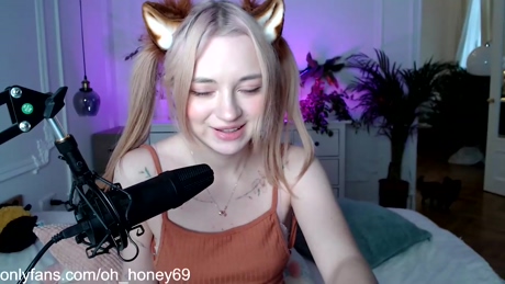 honey_devildoll  17-01-2022 lick Females