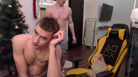 purple_gang  16-01-2022 video kissing