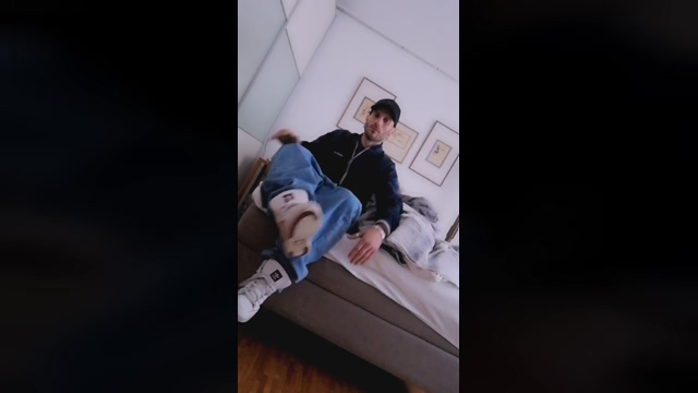 jeans_boy  20-01-2022 Recorded Video fingers