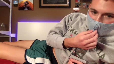 sunkist_boy  23-01-2022 video jerkoff