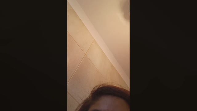 Locatuya21 23-01-2022 spank 