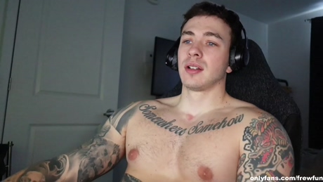 frewfun  23-01-2022 video Nude