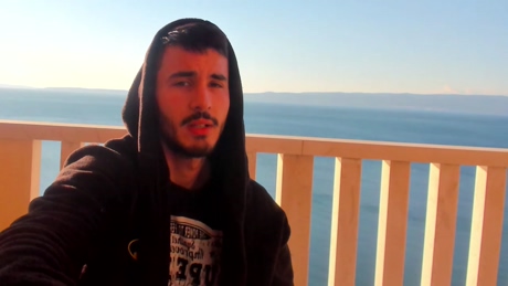 justhorny7772  24-01-2022 video suck