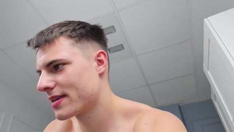 ashtoncoltx  26-01-2022 video orgasm