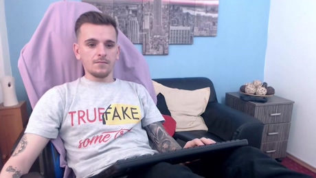 huge_cock21  26-01-2022 video XXX