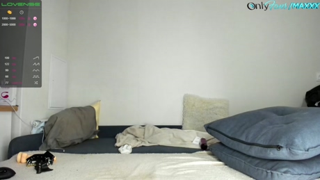 hornyblondieboyy  26-01-2022 video Show