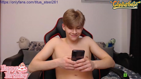 titus_steel261  26-01-2022 video suckshow