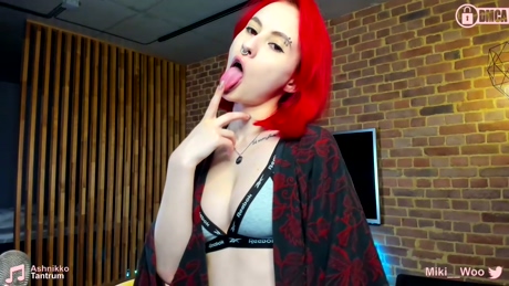 miki_woo 28-01-2022 moan 