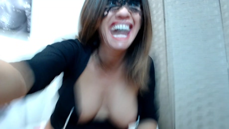 Selene1975 29-01-2022 striptease 
