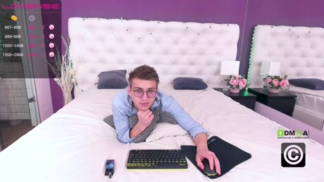 chris_dixons  29-01-2022 video striptease