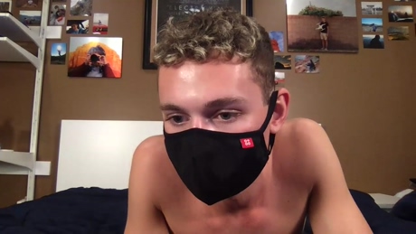 sunkist_boy  29-01-2022 video kissing