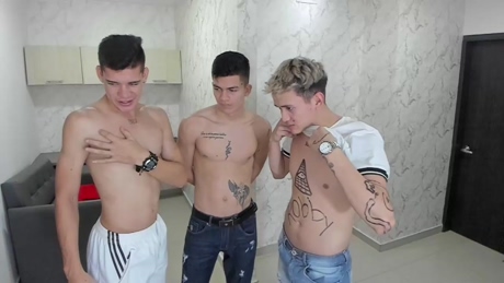 bisexlife_hot  31-01-2022 video bigtoys