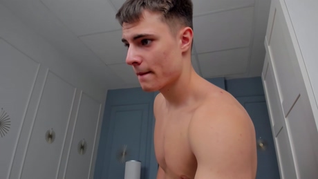 ashtoncoltx  02-02-2022 video Naked