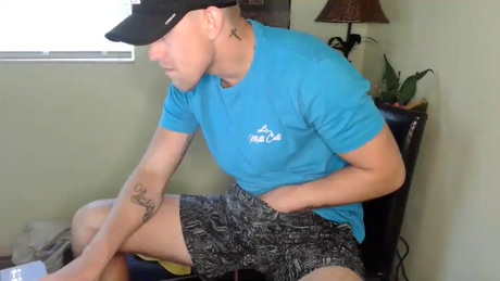 gorilla_glue777  01-02-2022 video horny