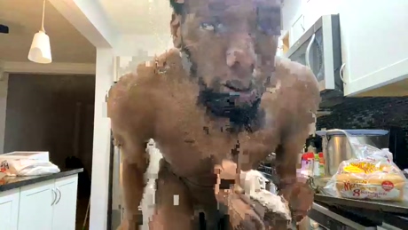 pettyassgoon  02-02-2022 video striptease