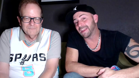 whaaaaaaaat  02-02-2022 video kiss