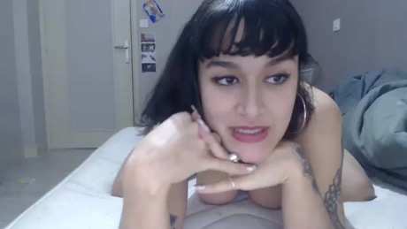 Miabout2boit 03-02-2022 tits 