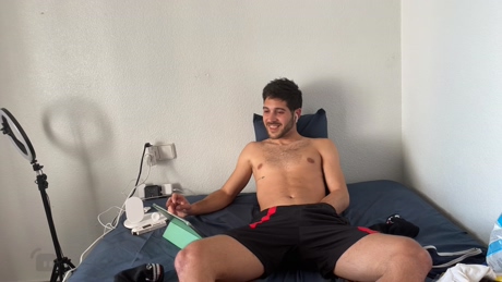 SrZapatones  02-02-2022 Recorded Video amateur