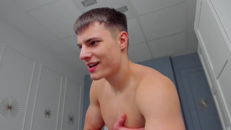 ashtoncoltx  03-02-2022 video suckshow