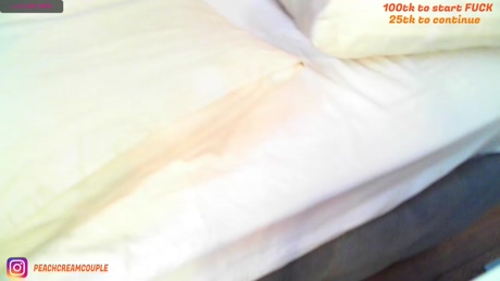 peachcreamcouple  03-02-2022 sweet Couples