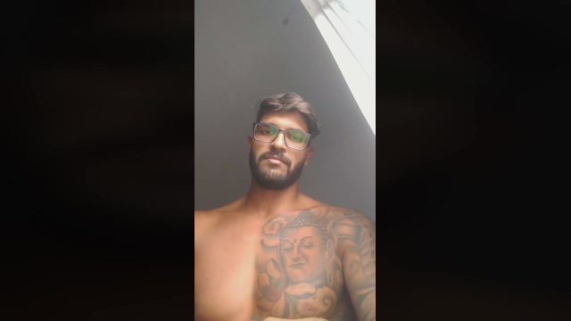 Leonardoo02  04-02-2022 video Recorded