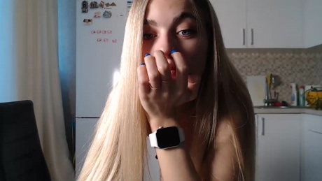 brilliantvictoria 04-02-2022 striptease 