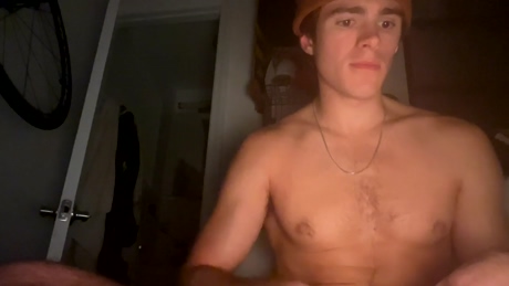 drufinn  04-02-2022 video kissing