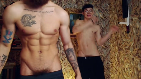 karlosmurphy  04-02-2022 video kiss