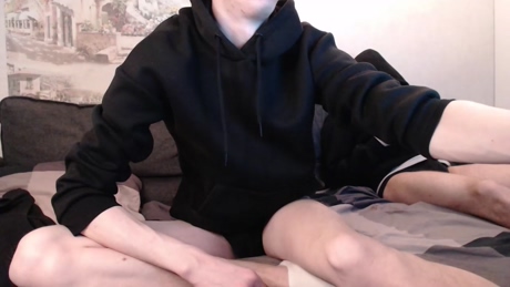 mikewate  03-02-2022 video sexyfeet