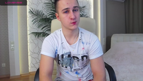 LanelSnow  05-02-2022 video play