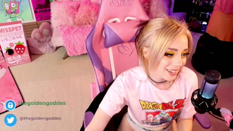 goldengoddessxxx  05-02-2022 suckcock Females