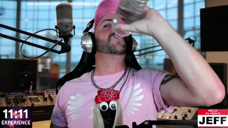 whaaaaaaaat  05-02-2022 video suck