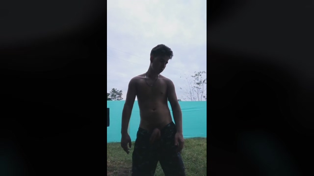 Aly_Pig1  05-02-2022 video gay