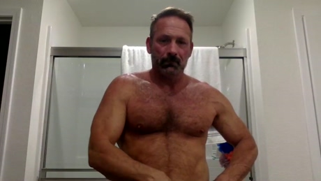 Bronco9602  06-02-2022 video handsome