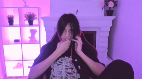 MarkBrownie  05-02-2022 video skinny