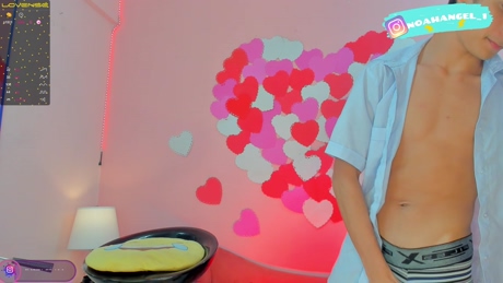 NoahAngel  06-02-2022 video bicurious