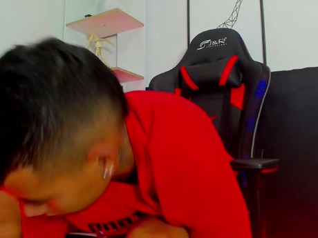 tatanwalker  05-02-2022 video Cam