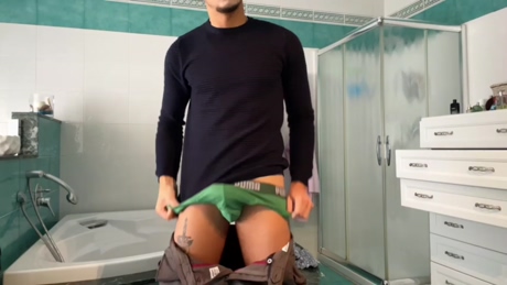 BunnyBoy2002  07-02-2022 Recorded Video sexyfeet
