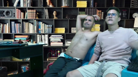 boys_bi  07-02-2022 video kiss